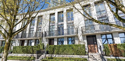 505 Beach Crescent, Vancouver