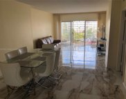 300 Bayview Dr Unit #309, Sunny Isles Beach image