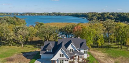 3746 Woodland Cove Parkway, Minnetrista