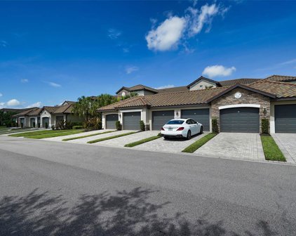 5547 Palmer Circle Unit 205, Lakewood Ranch
