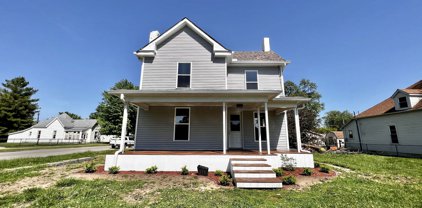 832 N Willow Street, Rushville