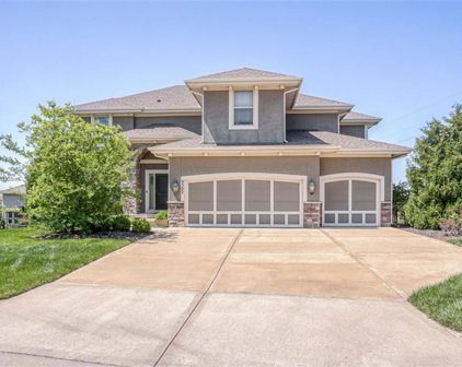 9502 W 164th Court, Overland Park