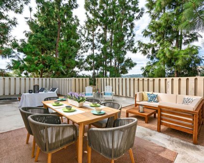 327 N N Palm Drive Unit #303, Beverly Hills