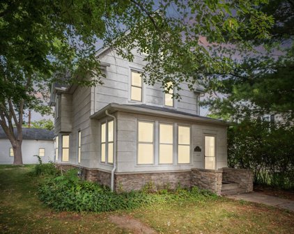 10 12th Avenue N, Hopkins