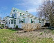 104 Bay Ave, Milton image