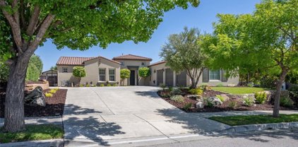 905 Vista Cerro Drive, Paso Robles
