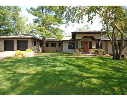 19900 Cottagewood Road, Deephaven