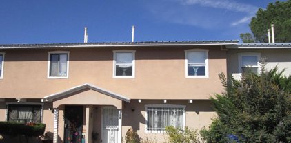 621 Grecian Nw Lane, Albuquerque