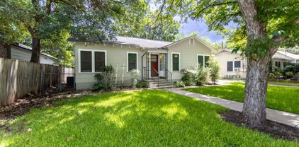 465 S Guenther Ave, New Braunfels