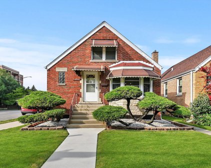 6358 W Berteau Avenue, Chicago
