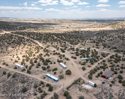 113 Road 3562, Flora Vista
