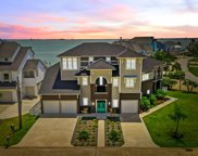 943 Long Reach Drive, Tiki Island image