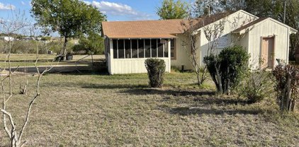 5696 Pfeil Rd, Schertz