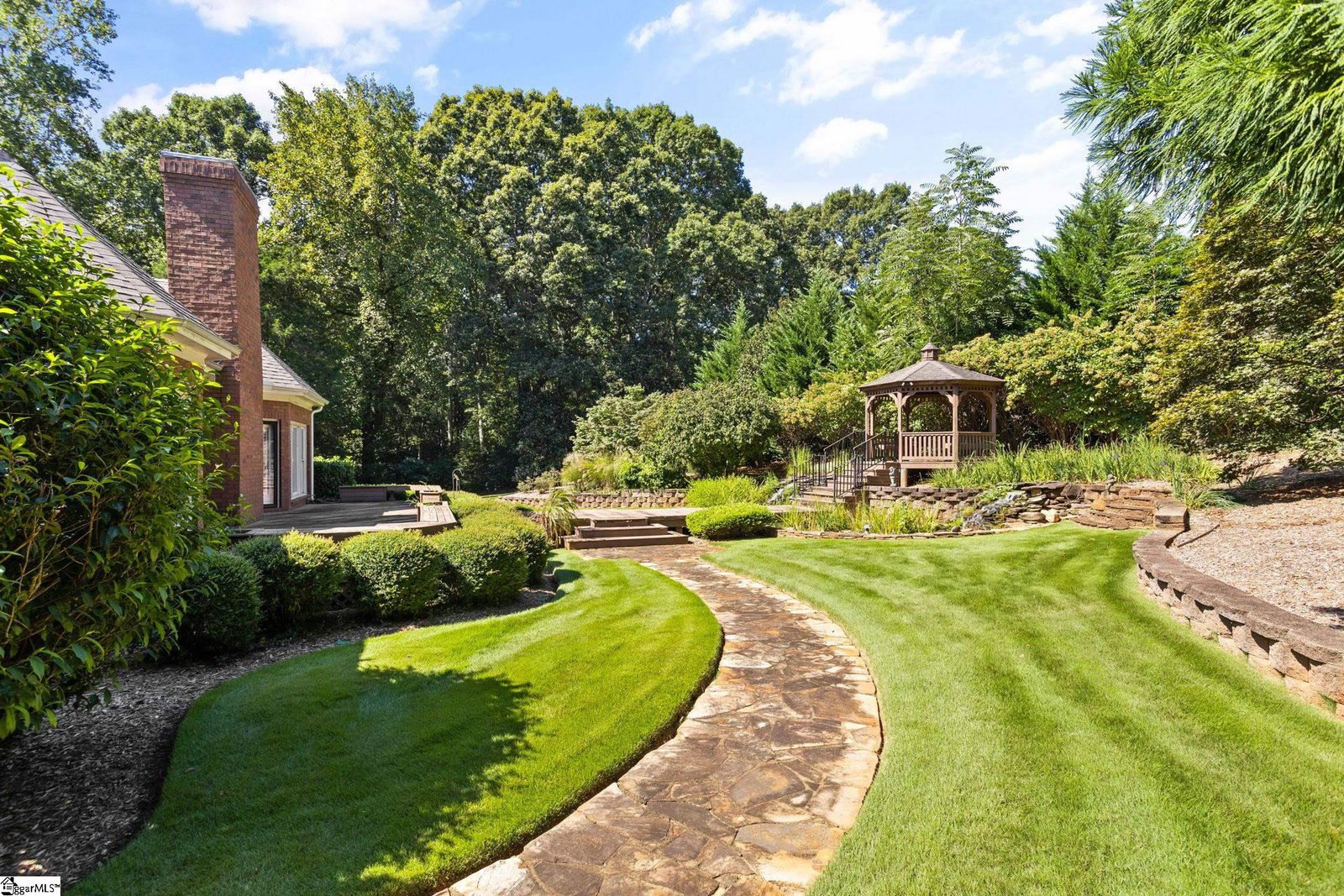 MLS 1514815 Spaulding Farm 522 Spaulding Lake Drive, Greenville