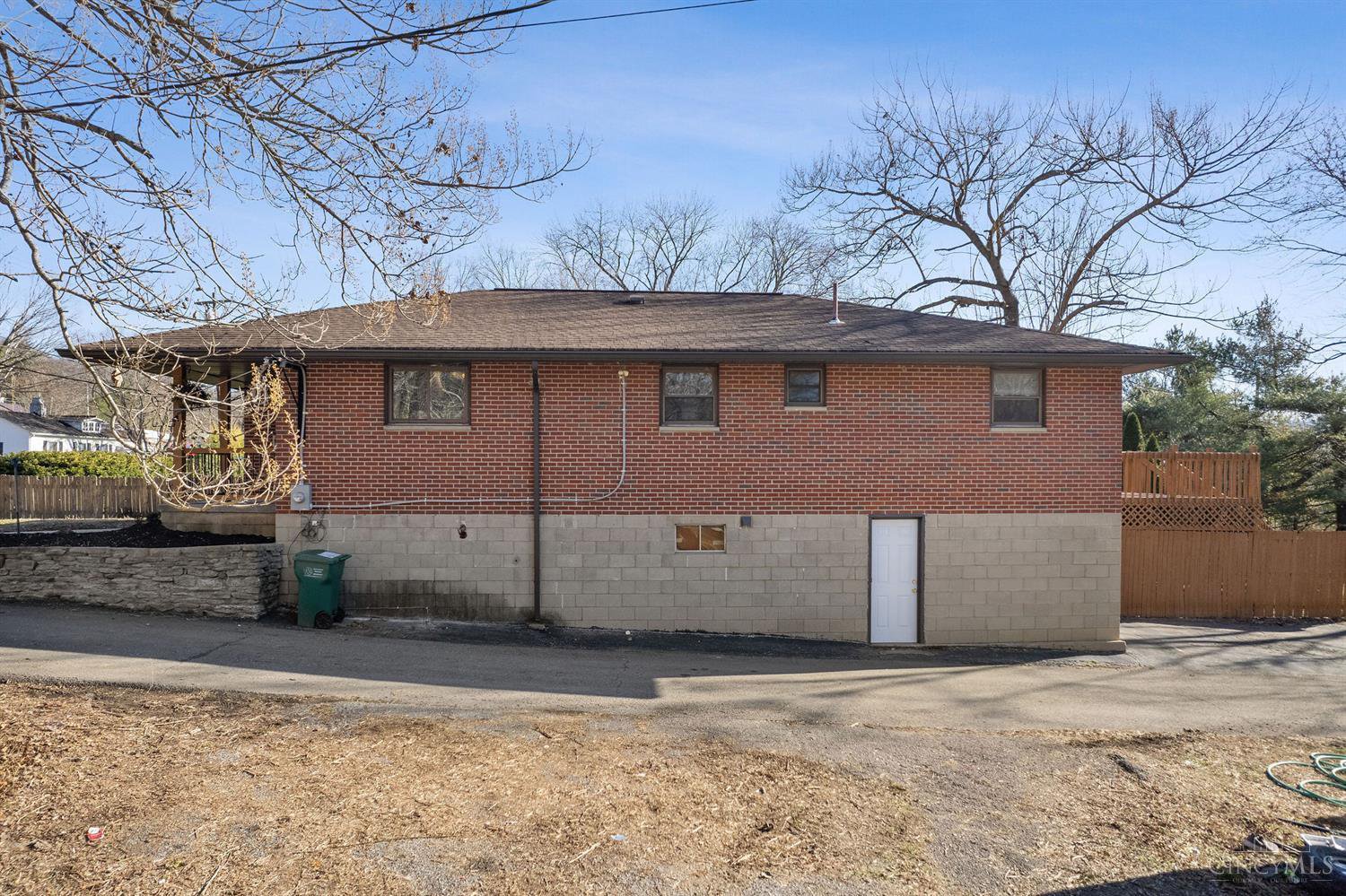 105 Columbia Street, Higginsport, 45131