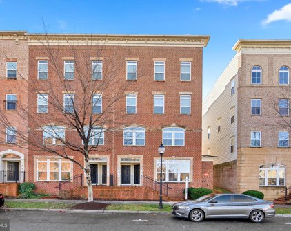 249 Community Center Ave Unit #249, Gaithersburg
