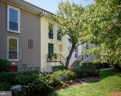 213 G St Sw Unit #132, Washington