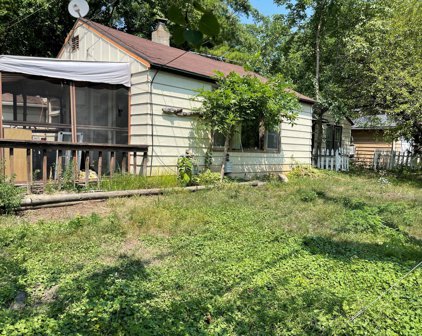 20880 Excelsior Boulevard, Greenwood