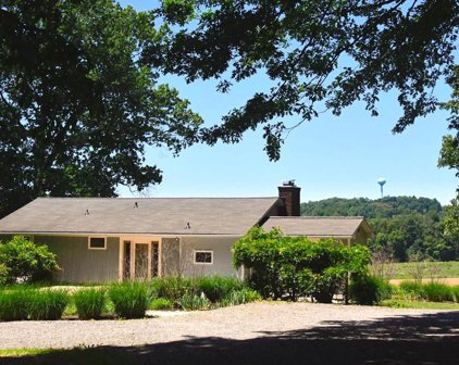 3586 Water Tank Rd, Manchester