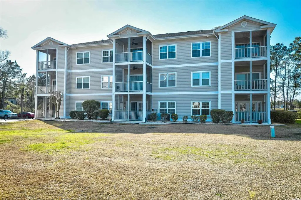 Condos in Sweetwater