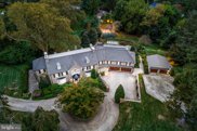 810 Mount Moro Rd, Villanova image