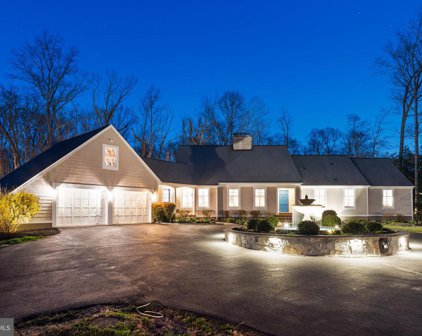 9730 Schreiner Ln, Great Falls