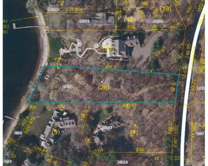 19094 Minnetonka Boulevard, Deephaven