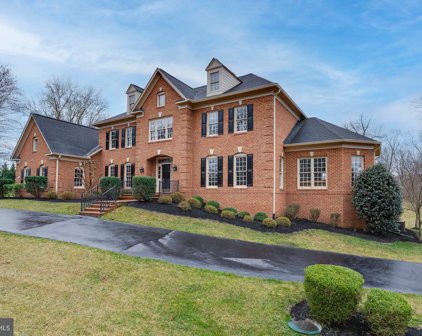 11133 Oakton Road, Oakton