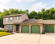 6 Orangewood Ln, Burlington image