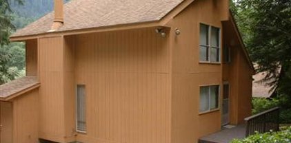 51300 N Riverside Road, Index