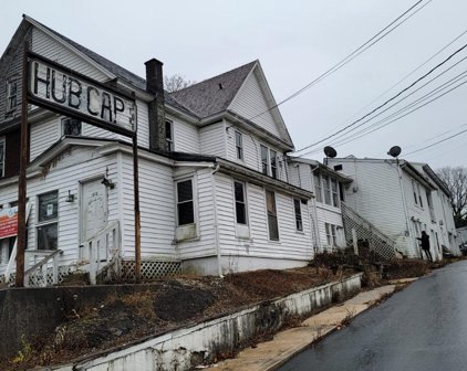 203 S Enola Rd, Enola