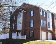 2701 Baronhurst   Drive, Vienna image