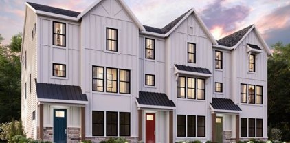 8921 Eager  Road Unit #14-402, Richmond Heights