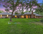 6501 Oakview  Drive, Flower Mound image