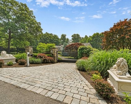 80 Peachcroft Dr, Bernardsville Boro