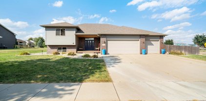 2416 E Hogan Ln, Brandon