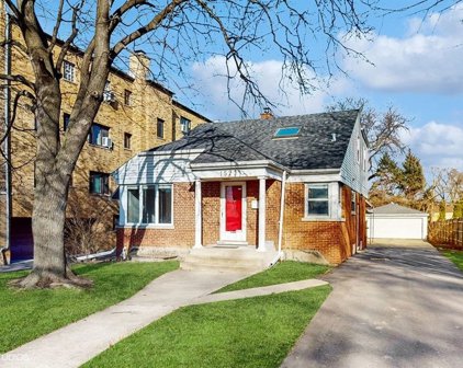 1527 Monroe Avenue, River Forest
