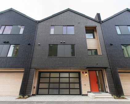 1089 Wilson Crescent Unit 3, Squamish