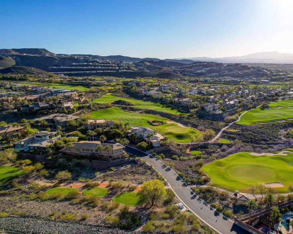 MacDonald Highlands Real Estate