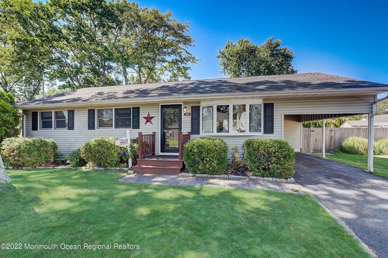 202 Lorraine Place, Brick, 08724