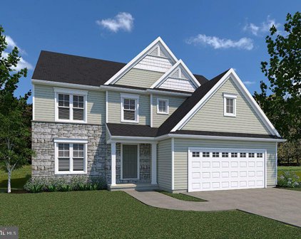 1 Reserve Ln Unit #DANBURY PLAN, Mechanicsburg