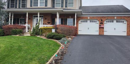424 Woodlawn Ln, Carlisle