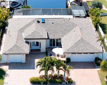 808 SW 52nd Street, Cape Coral