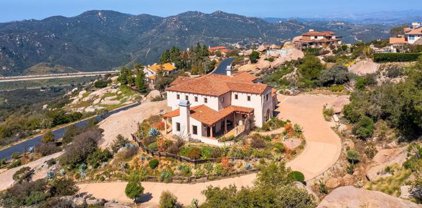 29115 Meadow Glen Way, Escondido