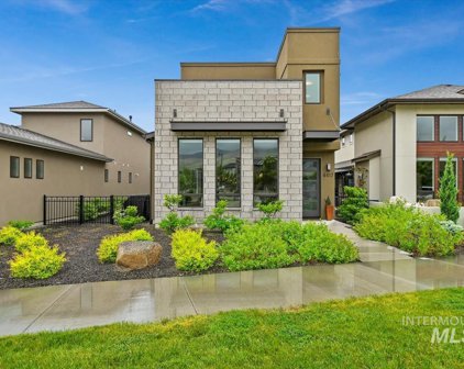 4417 E Rivernest Dr, Boise