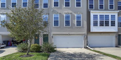 402 Brook Meadow Dr, Mechanicsburg