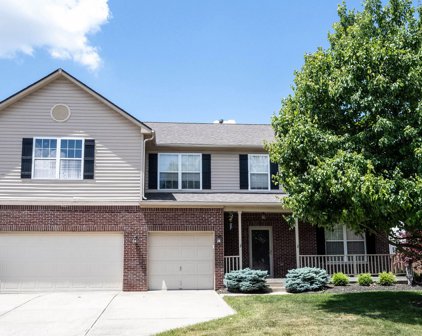 11276 Falling Water Way, Fishers