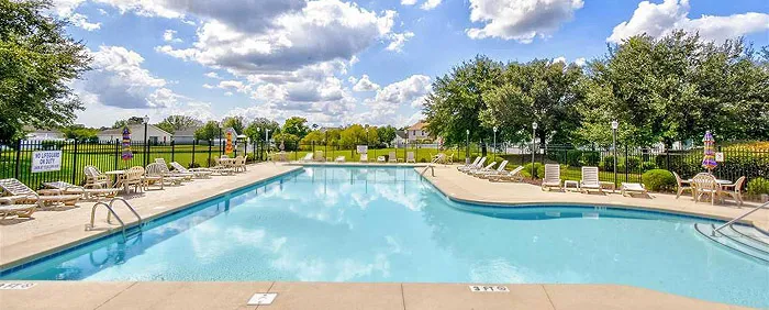 Pool at Southgate in Carolina Forest
