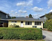 780 E 10th Street, North Vancouver image
