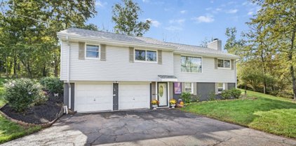 901 Route 523, Readington Twp.